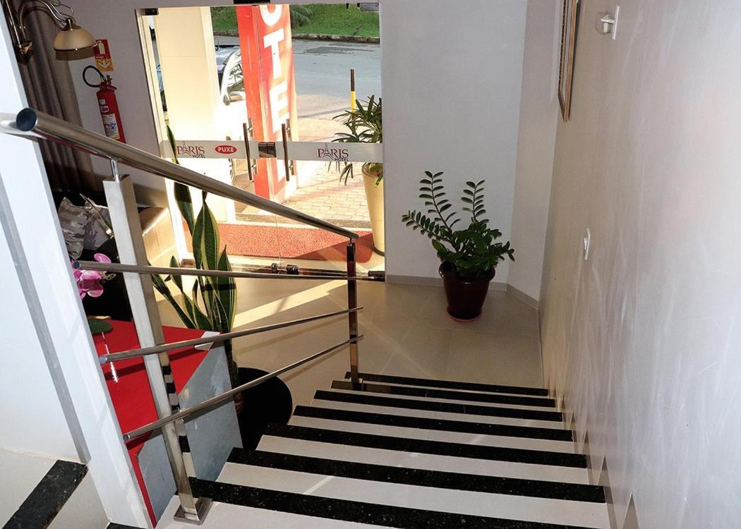 Paris Hotel Барейрас Екстериор снимка