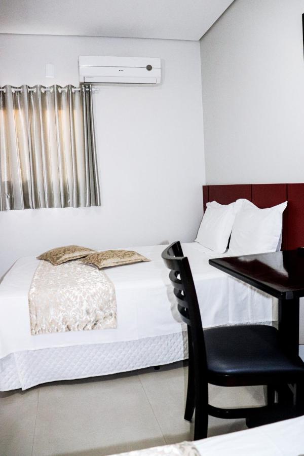 Paris Hotel Барейрас Екстериор снимка
